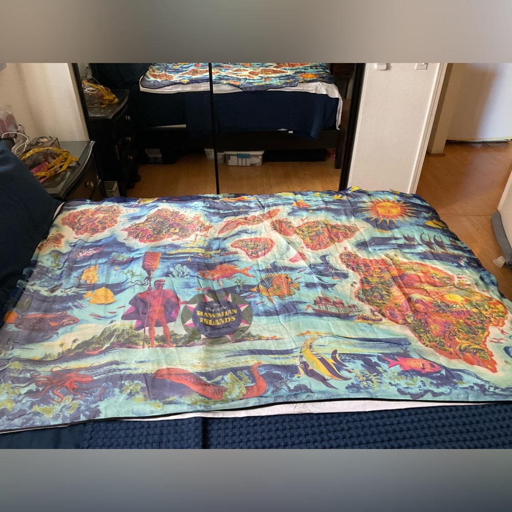 21 x 50 sheet Hawaiian Island scarf / sarong